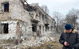 Ukrajina - pomoc napadenému městu Starobilsk