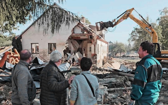 Pomozme rodině Kolářových postavit nový začátek
